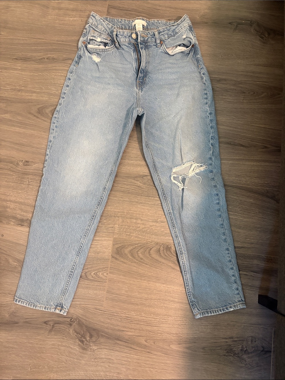 H&M Light Blue Boyfriend Jeans